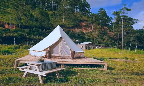 Lên đường cuối tuần: Hai ngày được nghỉ ngơi, nên đi du lịch ở đâu để “xả hơi“? 
