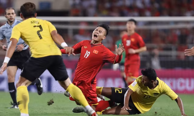 Những pha chặt chém của Malaysia với Việt Nam