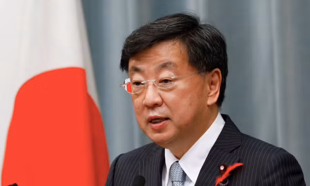 Tổng thư ký Nội các Nhật Matsuno Hirokazu. (Ảnh: Reuters)