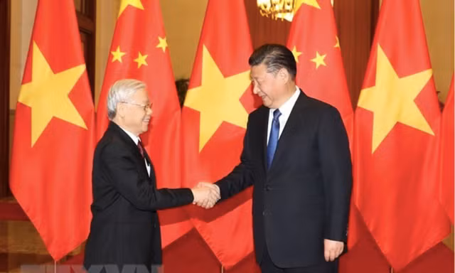 Tổng Bí thư, Chủ tịch nước Trung Quốc Tập Cận Bình đón Tổng Bí thư Nguyễn Phú Trọng thăm chính thức Trung Quốc, tháng 1/2017. (Ảnh: TTXVN) 