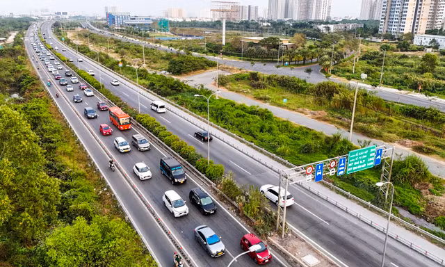 Quy mô kinh tế Việt Nam dự kiến đạt 1.100 tỷ USD năm 2035