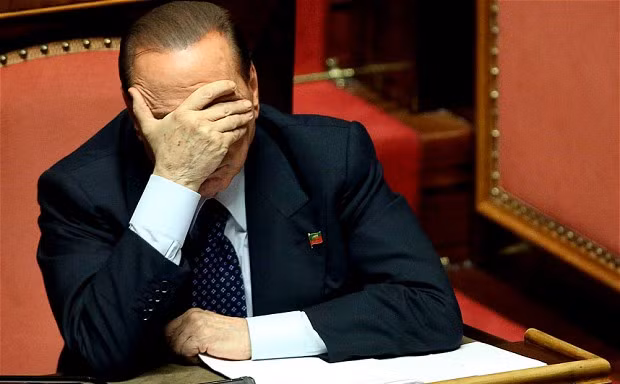 Cựu Thủ tướng Berlusconi bị khai trừ khỏi Quốc hội