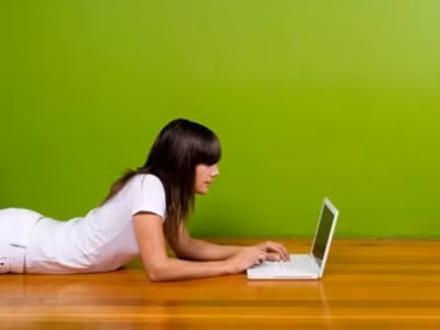 Làm Freelance: Hoa hồng hay đá hộc?