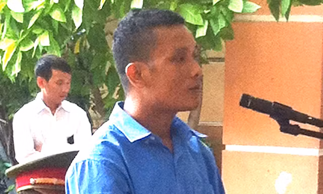 Dùng xà beng đập nhầm chết bạn, Sơn Tinh nay lãnh án tù chung thân. Ảnh: Tân Châu.