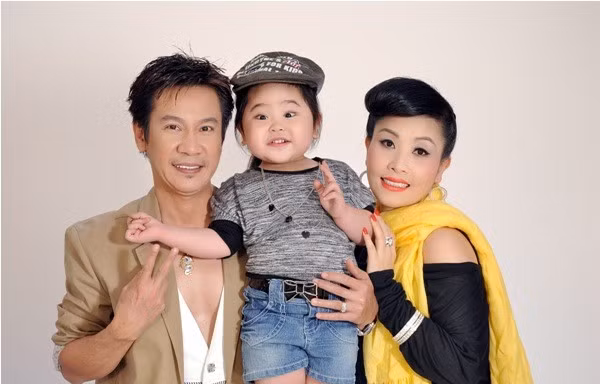 Tình duyên trắc trở của nữ nghệ sĩ đẹp nhất nhì làng hài