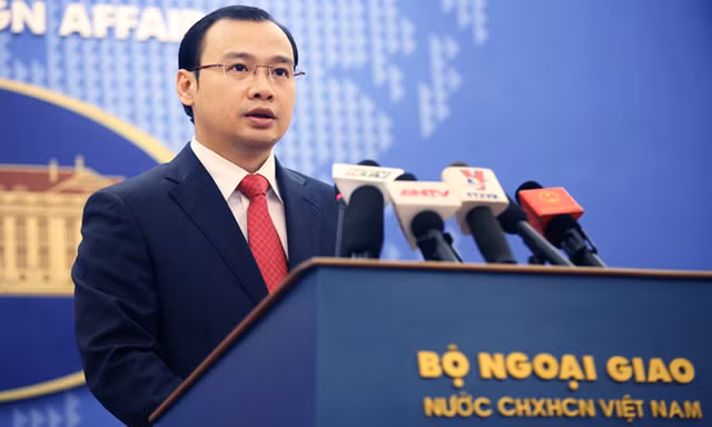 Người phát ngôn Bộ Ngoại giao - Lê Hải Bình.