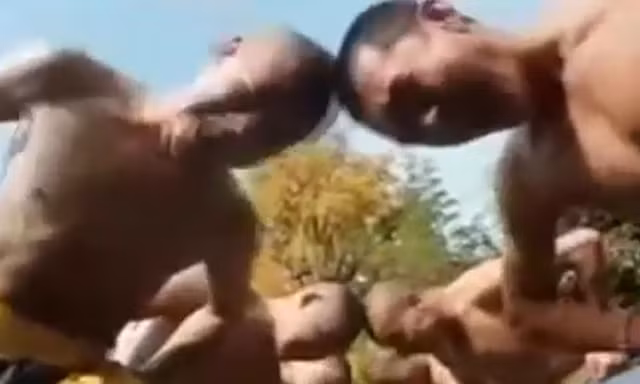 Nhà sư Thiếu Lâm luyện thiết đầu công như thế nào?