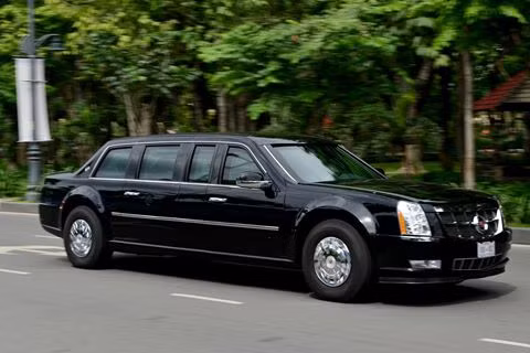 14 xe nổi bật hộ tống Tổng thống Obama ở TPHCM