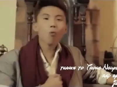 Ca sĩ trẻ cãi cảnh sát giao thông