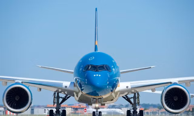 Vietnam Airlines tạm dừng khai thác đường bay thường lệ tới Nga