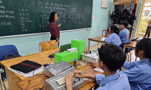 Lương giáo viên, giảng viên trường nghề cao nhất hơn 14 triệu đồng mỗi tháng
