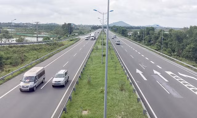 Gói thầu đầu tiên cao tốc Bắc - Nam giai đoạn 2 khởi công trong tháng 12