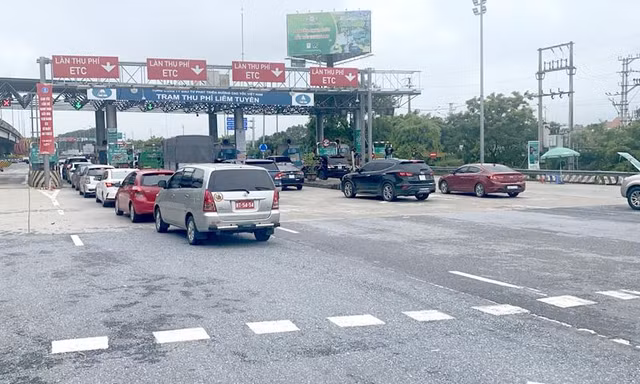 Bỏ hạn mức tài khoản trả phí tự động khi vào cao tốc: Thực tế không như lo ngại ban đầu