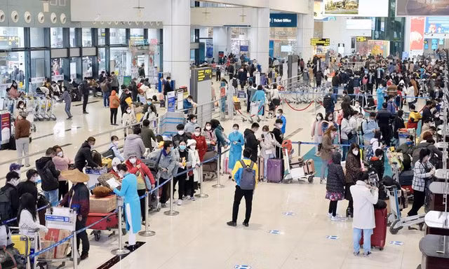 Khôi phục bay quốc tế tới 20/28 nước, tần suất chưa bằng số lẻ trước dịch COVID-19