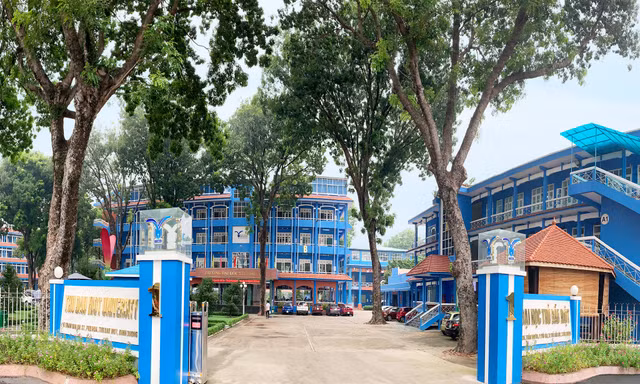 Trường ĐH Thủ Dầu Một vận động sinh viên quê vùng dịch ở lại Bình Dương đón Tết