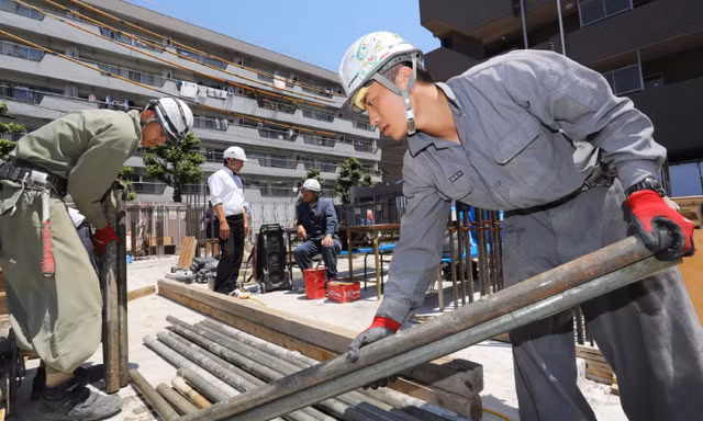 Lao động Việt Nam tại một công trường xây dựng ở Nhật Bản Ảnh: Nikkei Asian Review