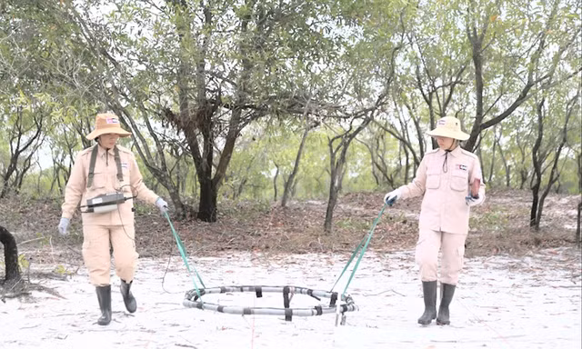 Việc thành lập MAT19 giúp nâng cao năng lực và vị thế phụ nữ trong hoạt động rà phá bom mìn nhân đạo