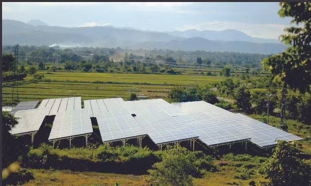Một dự án điện mặt trời ở xã Ia Rtô, thị xã Ayun Pa, tỉnh Gia Lai 