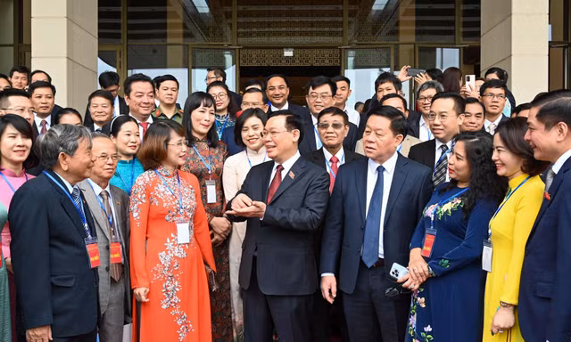 Người làm công tác xuất bản là 'chiến sĩ', cũng là doanh nghiệp, doanh nhân