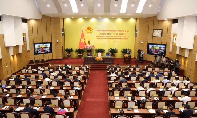 Người dân Hà Nội sẽ không phải trả phí khi đăng ký cư trú