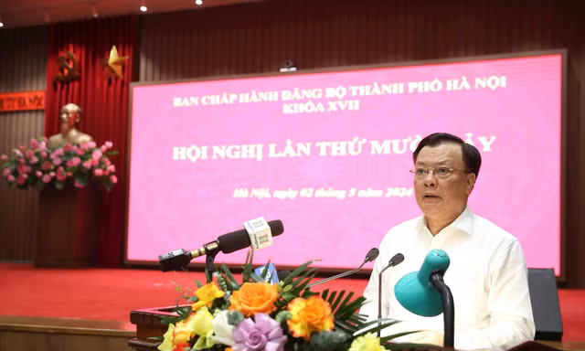 Trình 4 phương án về chủ đề Đại hội XVIII Đảng bộ thành phố Hà Nội