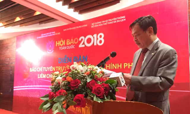 Càng dân chủ, minh bạch, tiếng nói của báo chí càng quan trọng