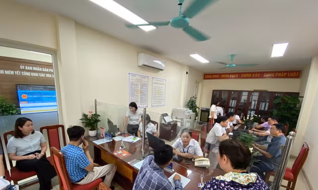 Không được yêu cầu người dân cung cấp bản giấy khi đã tích hợp trên VNeID