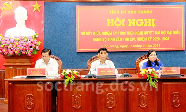 Xóa tên, cho ra khỏi Đảng 137 đảng viên vi phạm