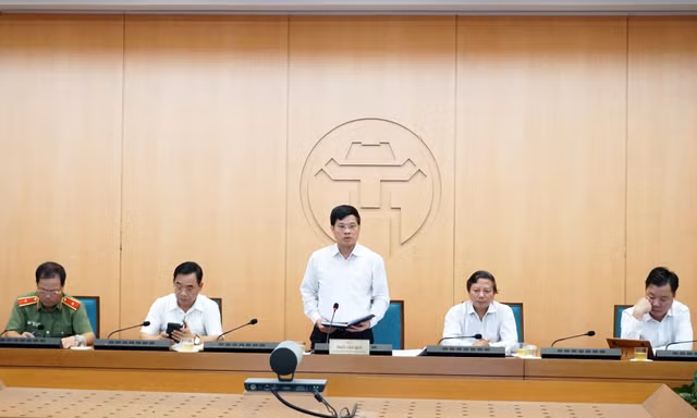 Phó Chủ tịch UBND thành phố Hà Nội Ngô Văn Quý kết luận cuộc họp