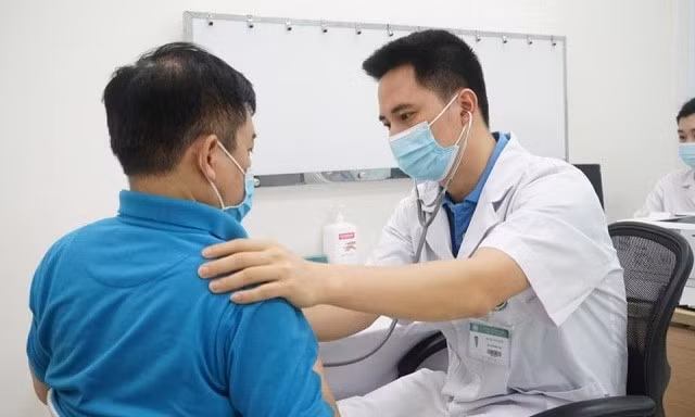 Tổng Bí thư Tô Lâm chỉ đạo thời điểm miễn viện phí toàn dân 