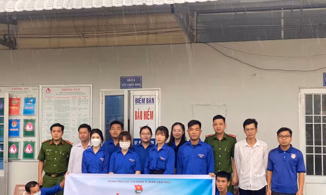 Tuổi trẻ Cà Mau đồng loạt ra quân 'chuyển đổi số 92 ngày đêm'