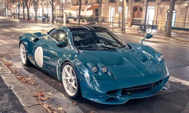 Độc bản Pagani Huayra Codalunga Hermes lần đầu xuống phố