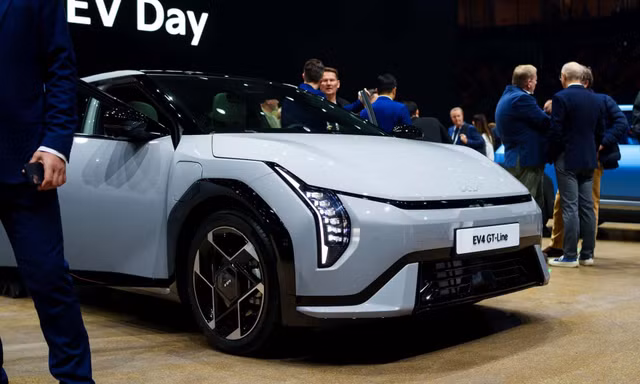 Chi tiết sedan điện Kia EV4 vừa ra mắt