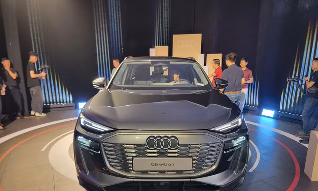 Cận cảnh mẫu xe điện thứ ba của Audi tại Việt Nam