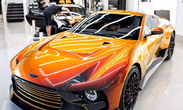 Mẫu Aston Martin có màu sơn đắt hơn một chiếc Porsche 911 mới