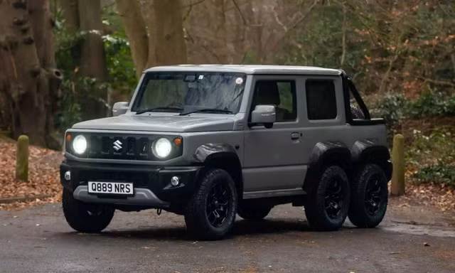 Suzuki Jimny được độ 6 bánh
