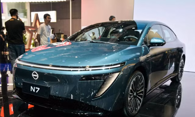 Nissan ra mắt xe điện giá rẻ