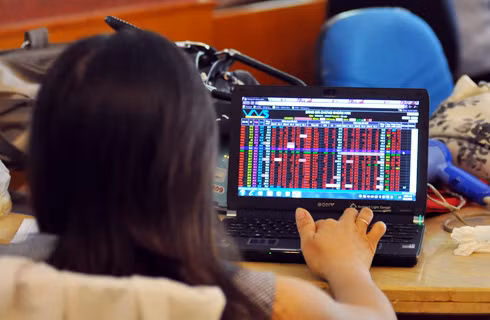 Vn-Index đuối sức ngày cuối năm