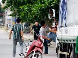 Hai băng nhóm hỗn chiến, 1 người chết