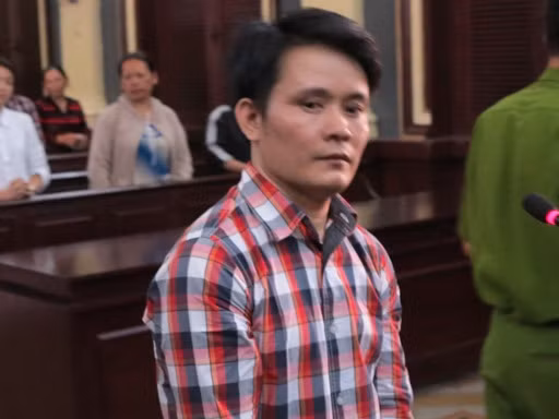 Bị bạn đánh chết vì đang nhậu vợ đến gọi về