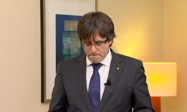 Cựu lãnh đạo Catalonia Carles Puigdemont đã được phóng thích, nhưng không được rời khỏi Bỉ nếu không có sự cho phép. Ảnh: Reuters
