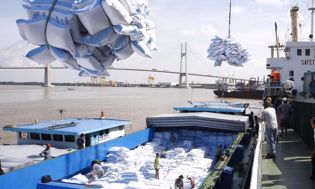 Gạo là một trong những mặt hàng nông sản xuất khẩu sụt giảm trong tháng 1/2017