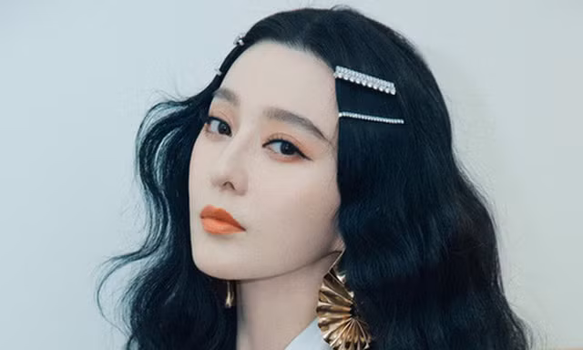 Nhiều sao Trung Quốc từng "dính phốt" sẽ không còn được kiếm sống bằng livestream bán hàng