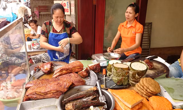Người tiêu dùng hoang mang vì giá nhiều mặt hàng nhảy múa theo thịt lợn