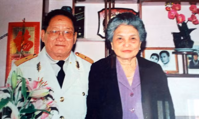 Vợ chồng Thiếu tướng Bùi Minh Hớn