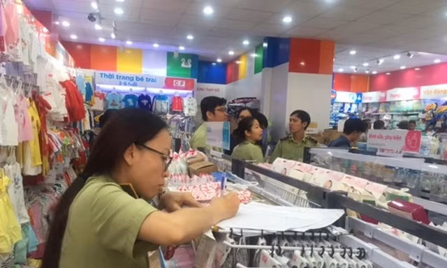 Phát hiện dấu hiệu bất thường khi kiểm tra Con Cưng