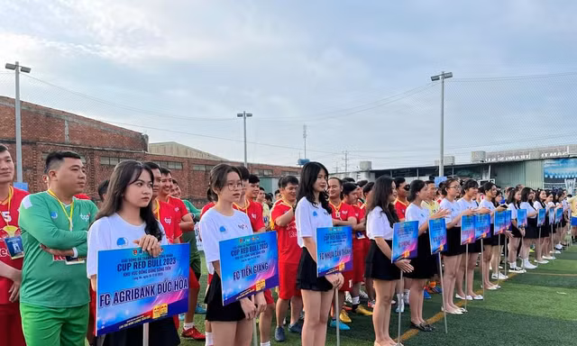 Sôi nổi Ngày hội ‘Thanh niên công nhân – Lan toả năng lượng tích cực’ tại Long An