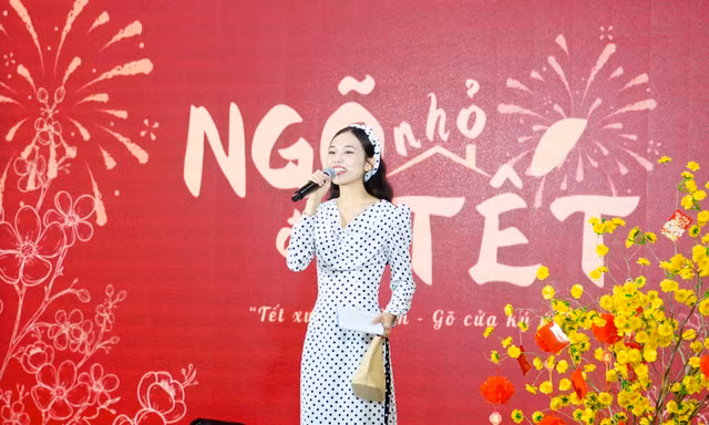 Tái hiện Tết xưa để kết nối sinh viên