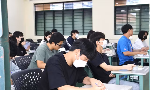 Kỳ thi Đánh giá năng lực tiếng Việt ngày càng thu hút người nước ngoài