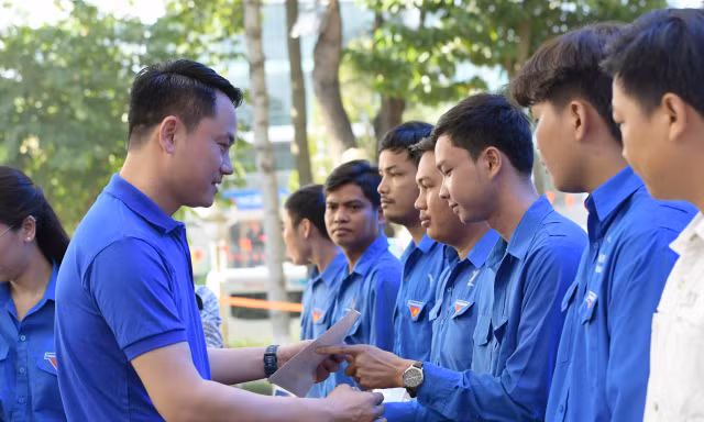 Sôi động Ngày hội ‘Thanh niên công nhân – Lan toả năng lượng tích cực’ tại Đồng Nai